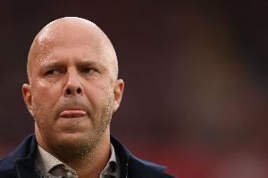 斯洛特:我们近期表现远未达预期,必须承担责任用行动做出回应 斯洛特:我们近期表现远未达预期,必须承担责任用行动做出回应