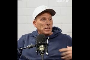 白巧克力谈名人堂:进名人堂得是超级明星 不应该每年都有人入选 白巧克力谈名人堂:进名人堂得是超级明星 不应该每年都有人入选