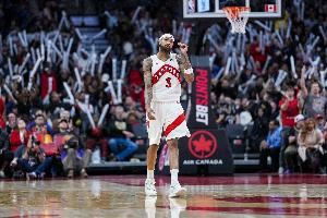 珀尔特尔缺阵!猛龙战火箭先发:奎克利巴雷特莺歌巴恩斯博伊尔斯 珀尔特尔缺阵!猛龙战火箭先发:奎克利巴雷特莺歌巴恩斯博伊尔斯